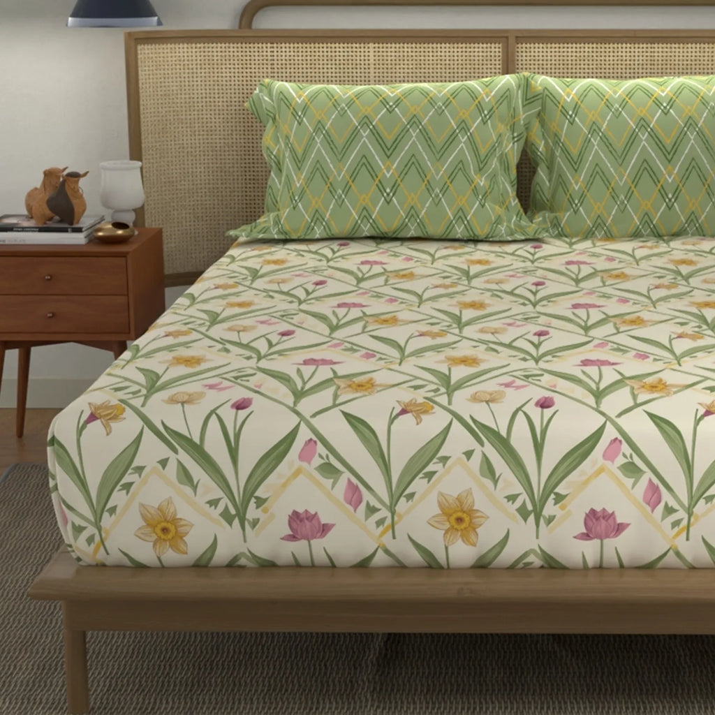 Cotton Bedsheet With 2 Pillow Covers, Spring Sage Green